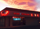 studio 21 tattoo facade